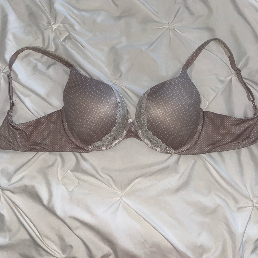 Victoria’s Secret bra